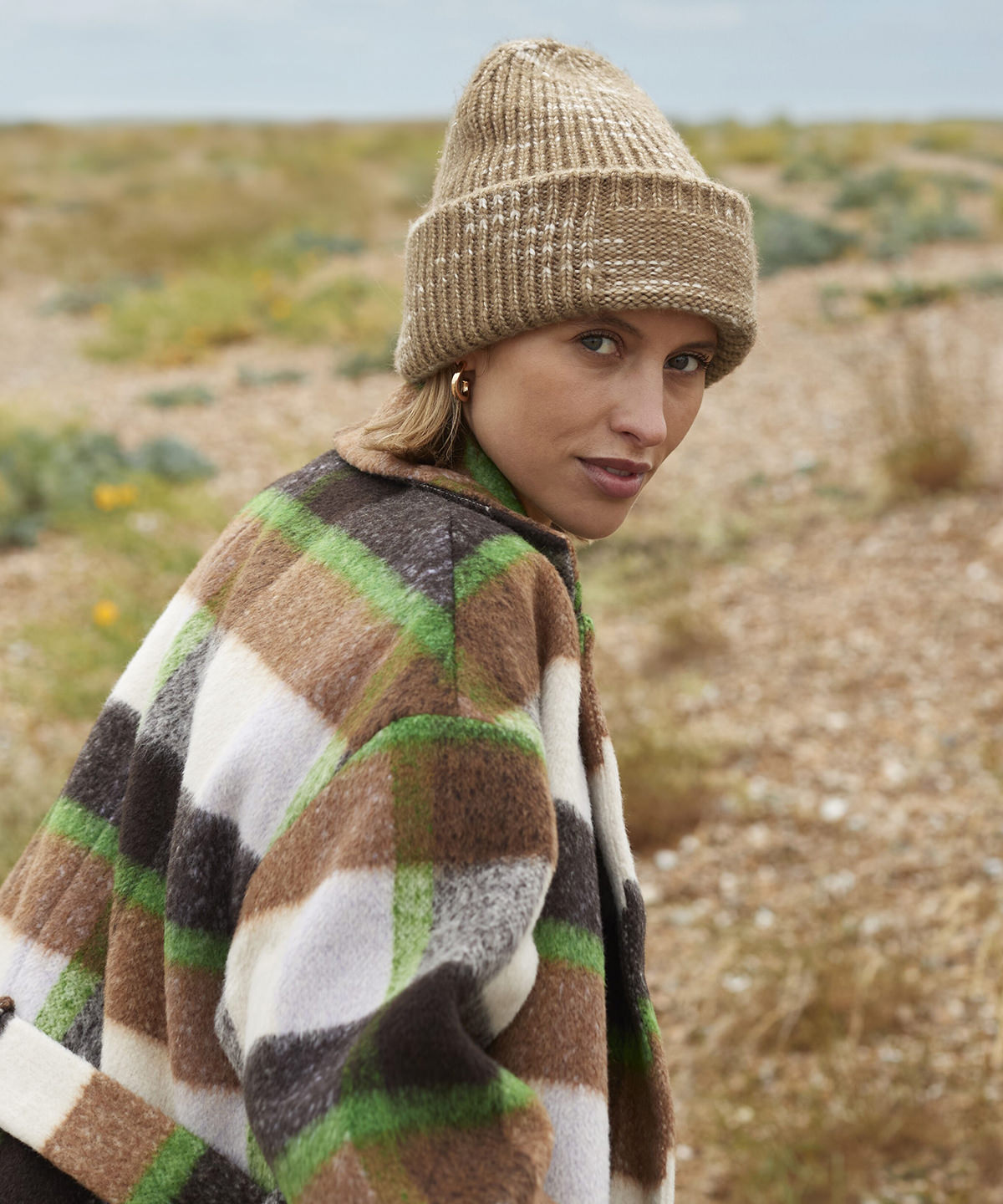 Chunky Knit Reverse Patch Beanie