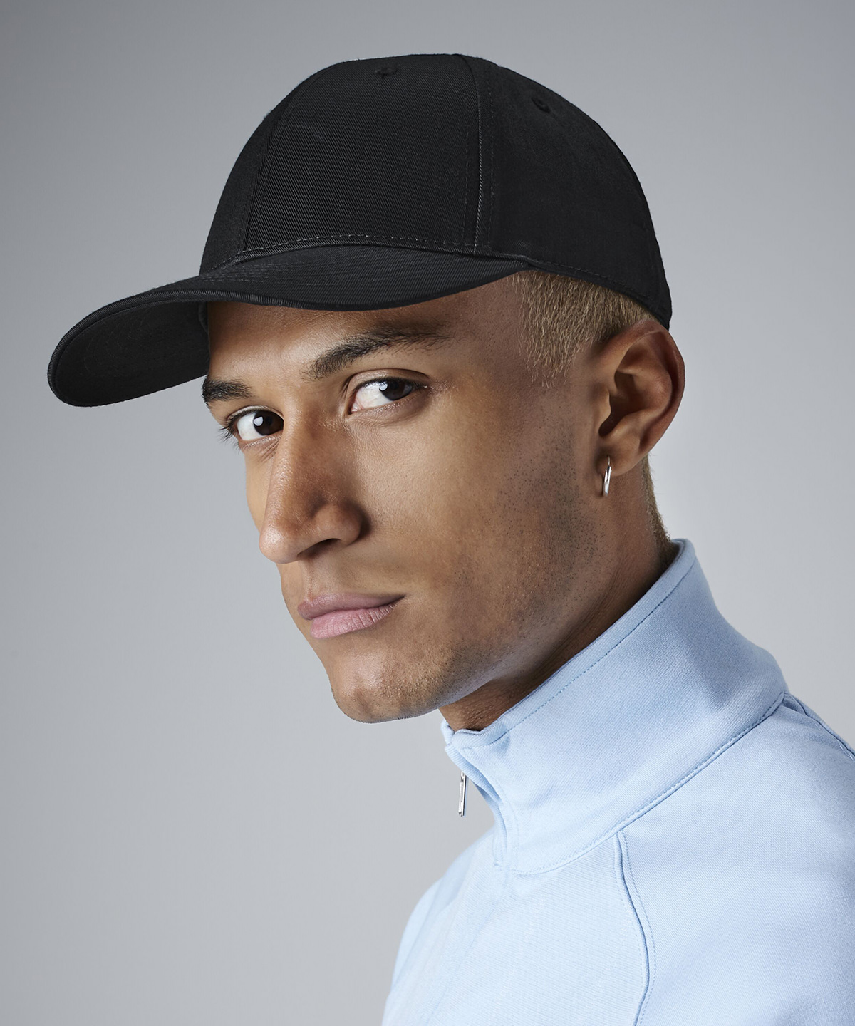 Urbanwear 6-Panel Snapback