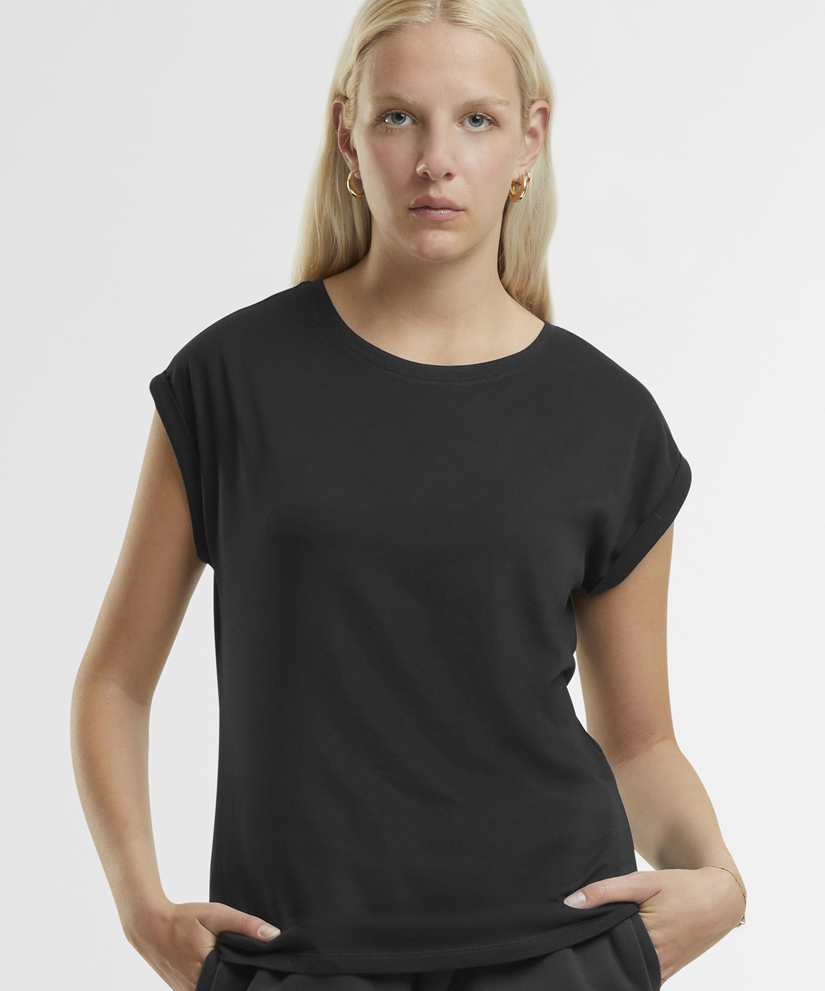 Women's Regular Extended Shoulder Tee