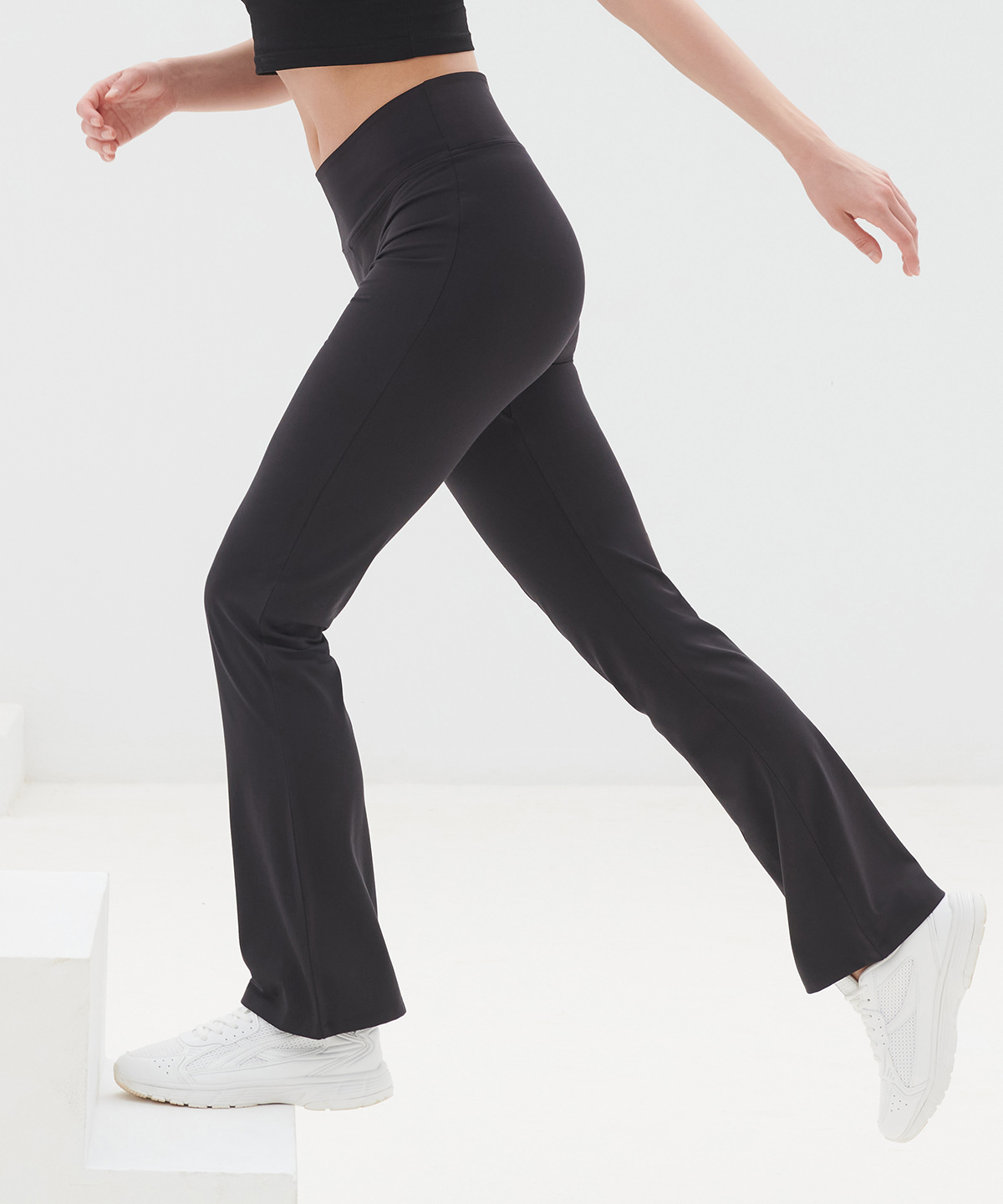 Women's Flared Leggings