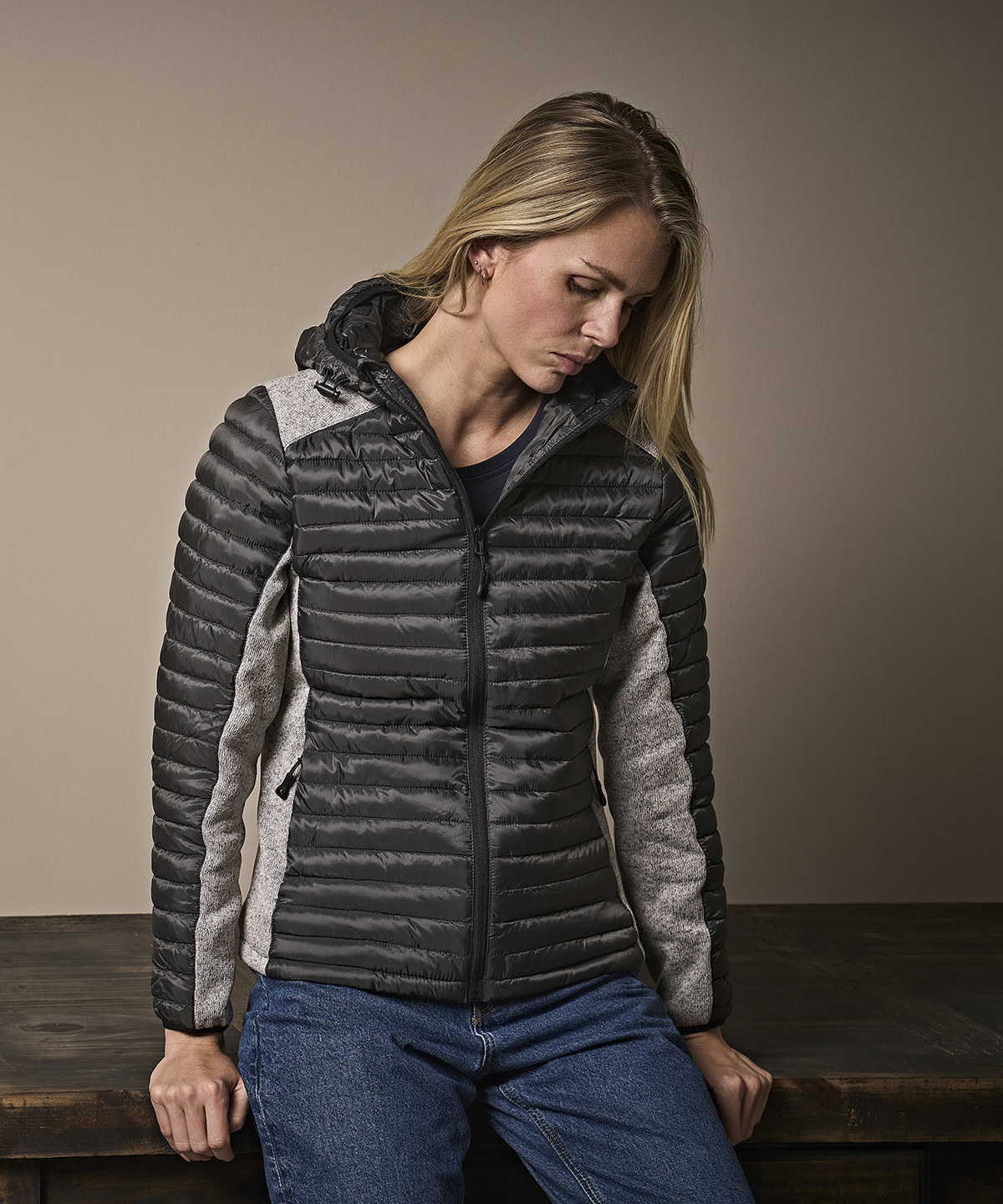 Women's Hooded Outdoor Crossover (9611)
